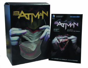 Batman: Death Of The Family Book & Joker Mask Set